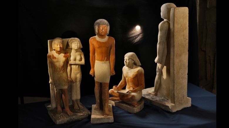 Statues depicting the high dignitary and scribe Nefer and his wife (Abusir, Egypt).