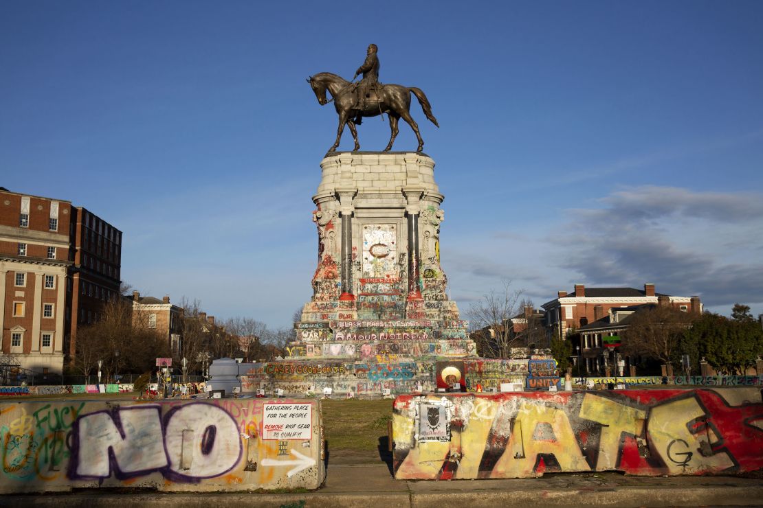 The Robert E. Lee statue in Richmond, Virginia in January 2021.