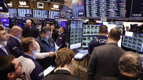 NEW YORK, NEW YORK - FEBRUARY 29: Traders work on the floor of the New York Stock Exchange during morning trading on February 29, 2024 in New York City. Stocks opened up on the rise as investors await the latest release of inflation data from the Personal Consumption Expenditures (PCE) index, the Federal Reserve's preferred inflation indicator.  (Photo by Michael M. Santiago/Getty Images)