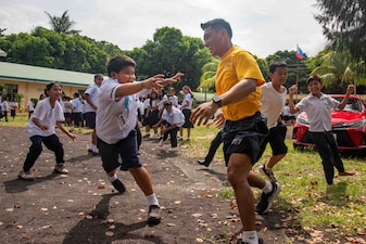 Pacific Partnership conducts a community outreach event at Arimbay Elementary School in Legazpi, Philippines.