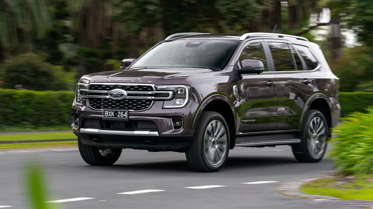 Ford Everest Showroom