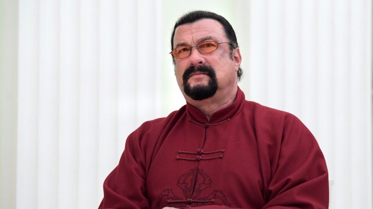 Steven Seagal má 70! Bývalý akční hrdina podporuje Putina, na Ukrajinu má zákaz vstupu