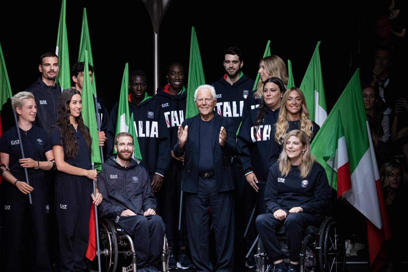 L'quipe d'Italie porteront des tenues ralises par Giorgio Armani.