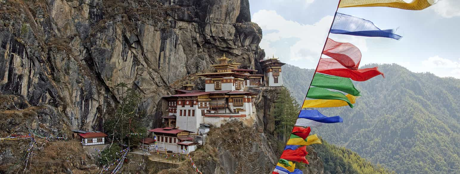 Paro Taktsang, et helligt vajrayana-kloster i Parodalen