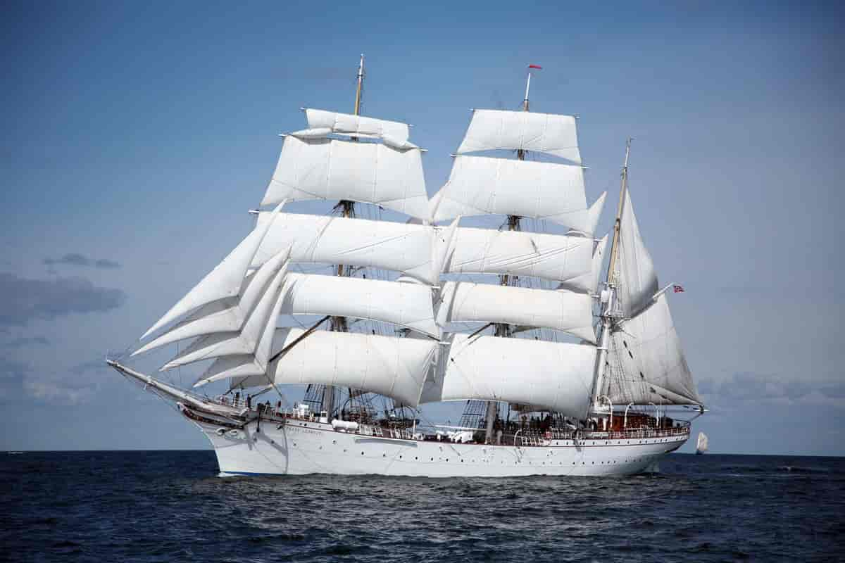 Statsraad Lehmkuhl