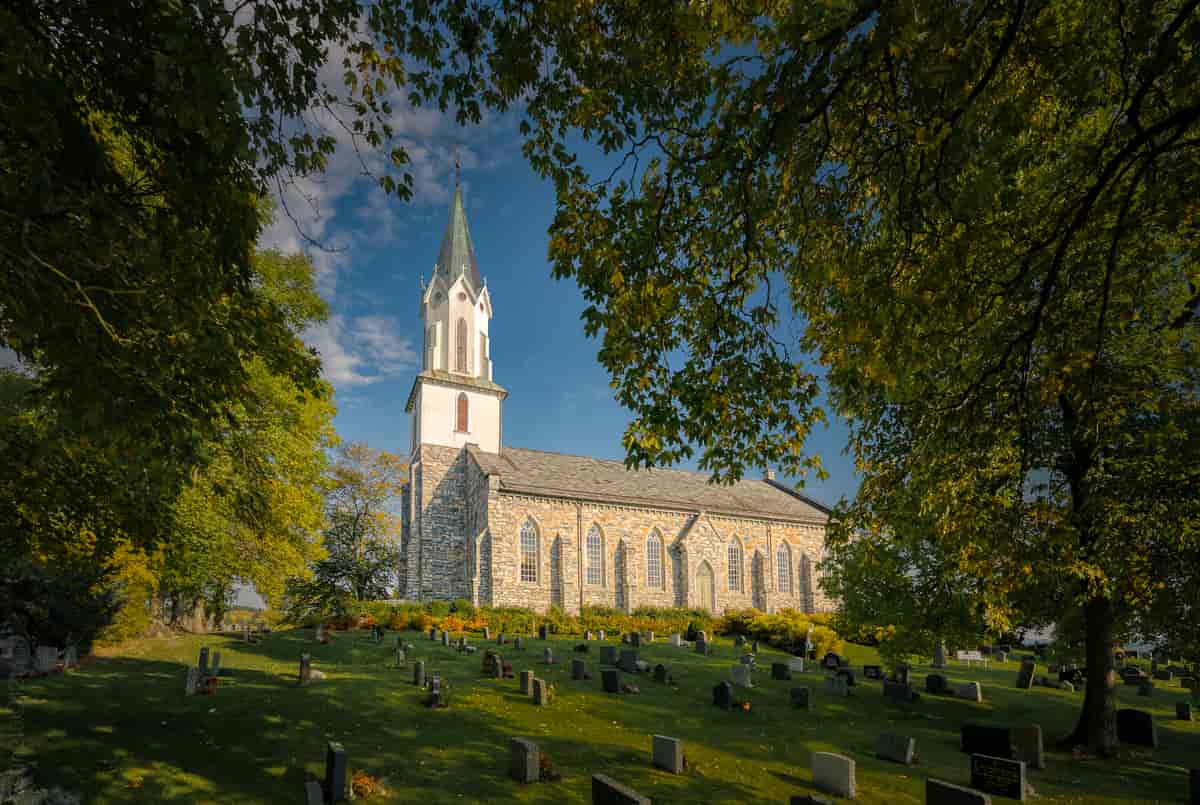 Sakshaug kirke