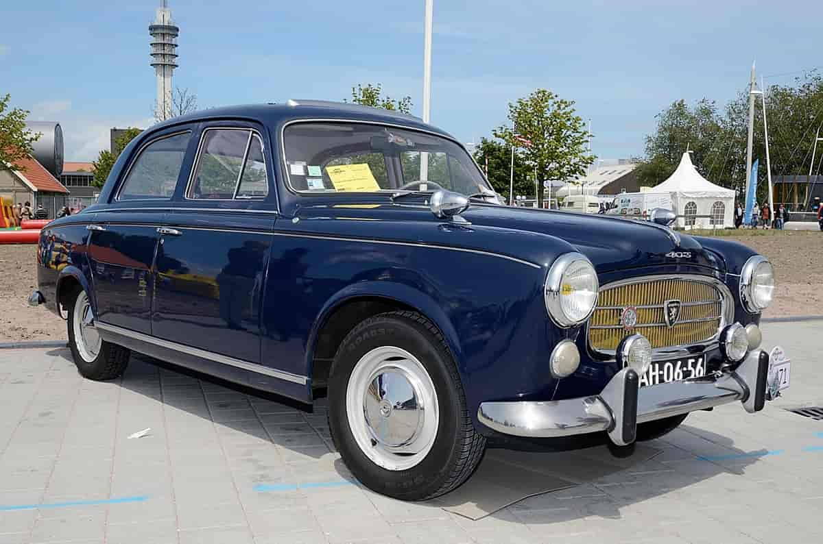 Peugeot 403