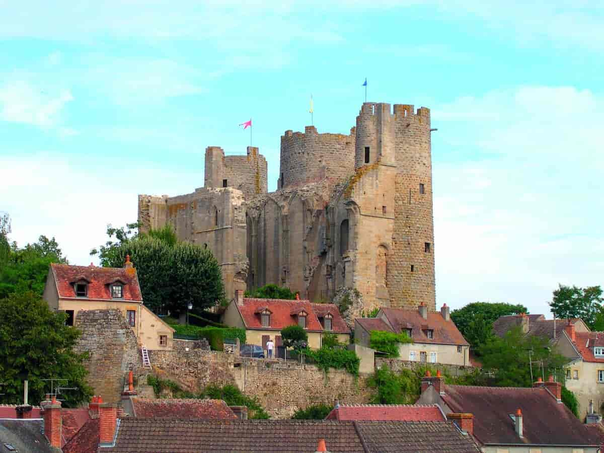 Chateau de Bourbon l'Archambault