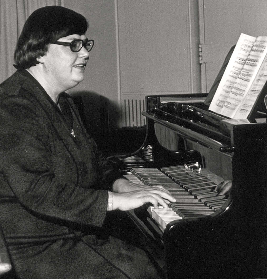 Eva Knardahl