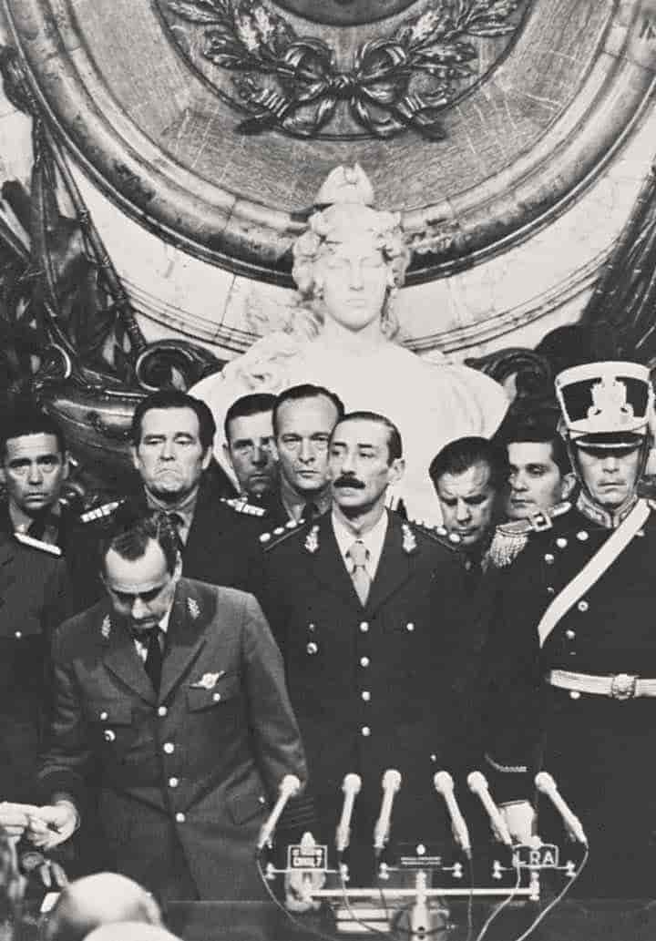 Argentina (Historie) (junta, Videla)