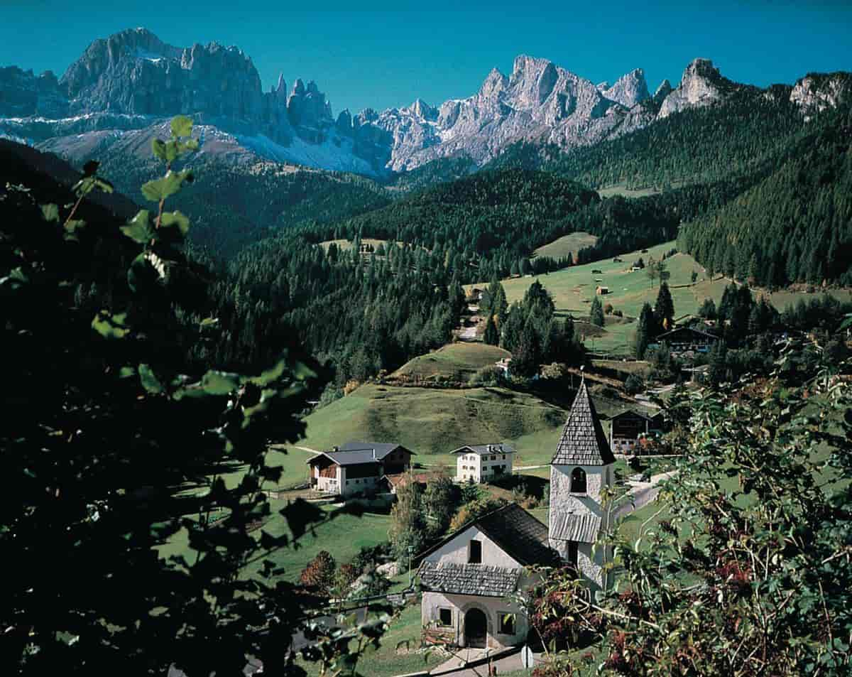 Italia, Dolomittene