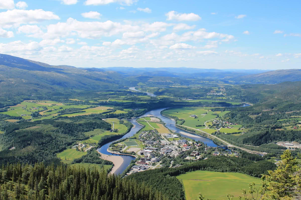 Grong sentrum sett fra Storhusfjellet