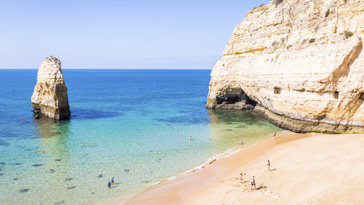 As melhores praias no Algarve para este Verão