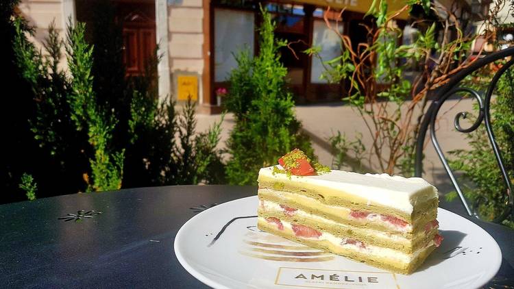 Have coffee and a cake at Amelie