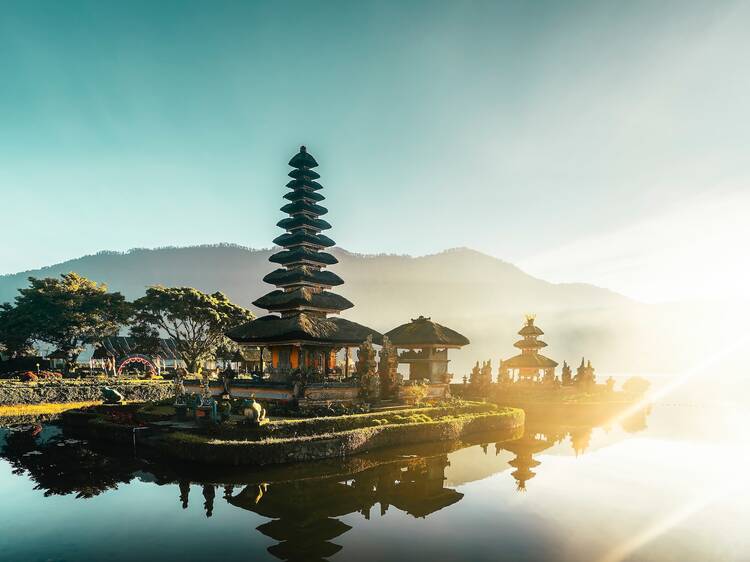 The most remarkable temples in Indonesia