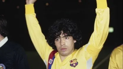 Negociación con un arma en la mesa: así se dio el pase de Diego al Barça hace 42 años