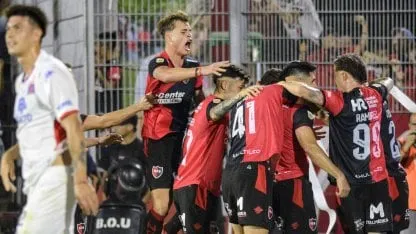 Newell's volvió a convertir después de seis fechas y derrotó a Tigre