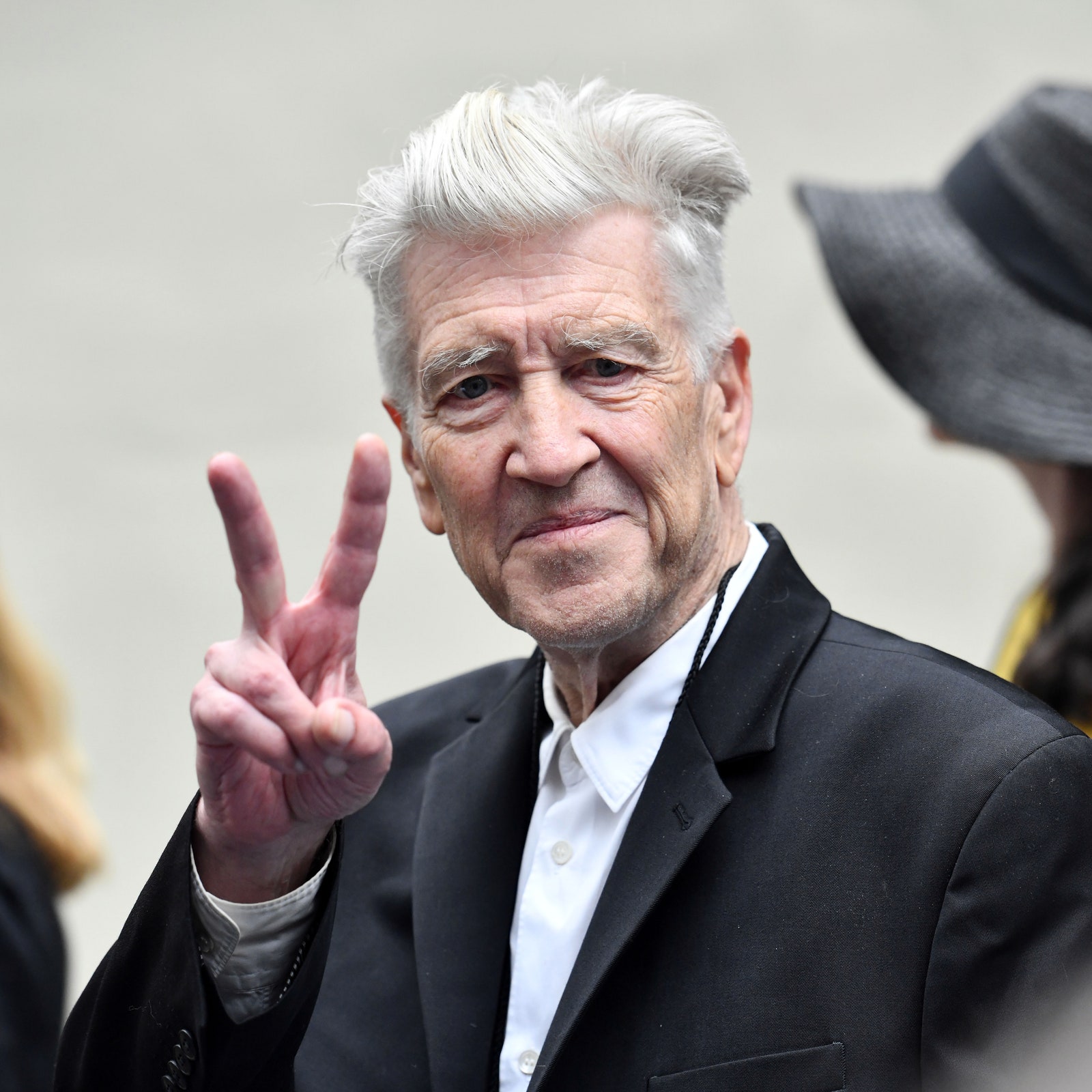 Non, David Lynch ne prend pas sa retraite