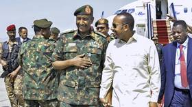 First foreign leader visits Sudan since start of civil war