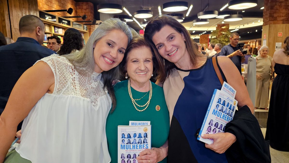 Fernanda, Celia e Luciana Nolasco