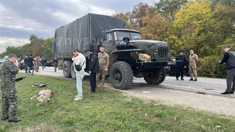 ロシア軍の車列がチェチェンで攻撃を受け、複数名が死傷