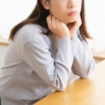 「人手不足だから退職すると言えない」という悩みに”すぐ辞めろ”の声　「辞めても会社は回る」「我慢して働いて病気になった」