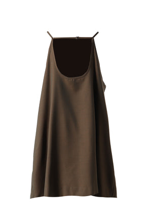 APRON PLEATS DRESS - GABARDINE / BRW