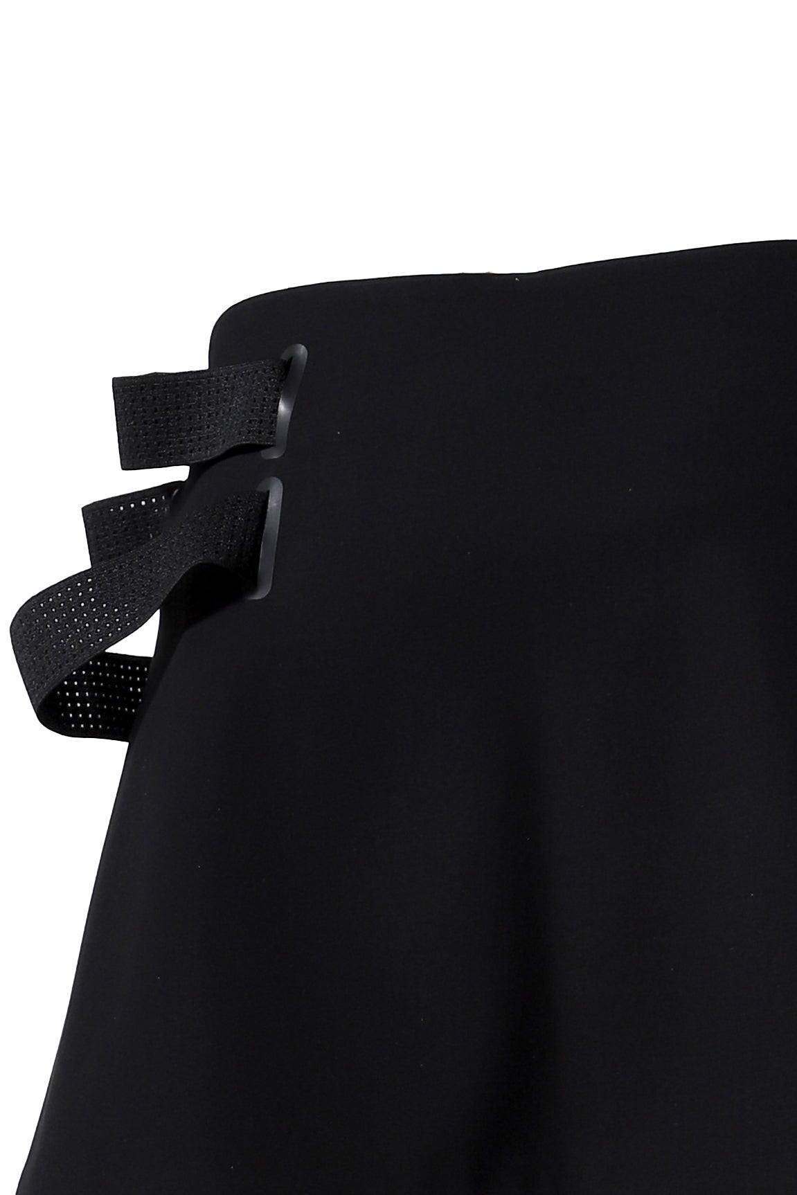 PLEATED WRAP SKIRT / BLK