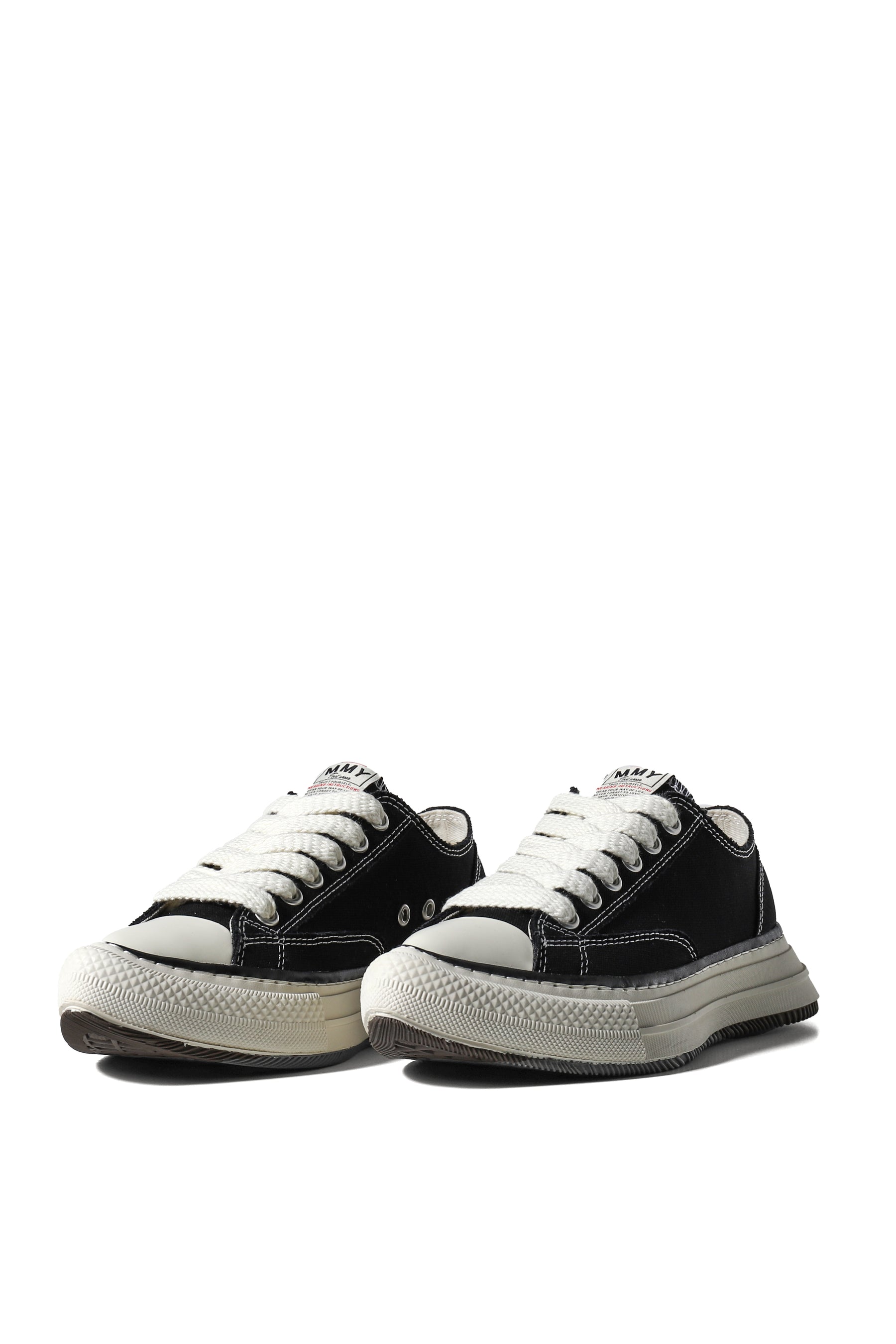 YUCCA LOW CANVAS / BLK