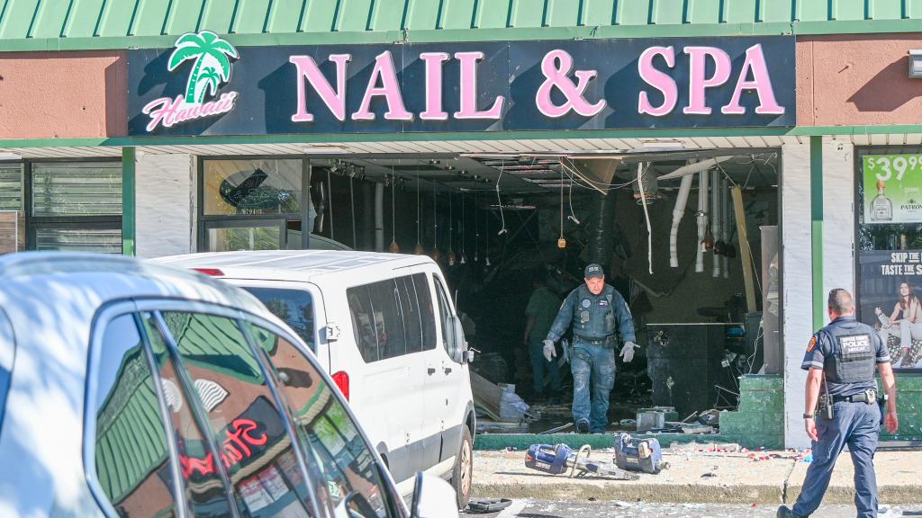 The Deer Park Fire Department and Ambulances from numerous neighboring departments responded to an accident at the Hawaii Nail & Spa on 788 Grand Boulevard Friday afternoon June 28, 2024