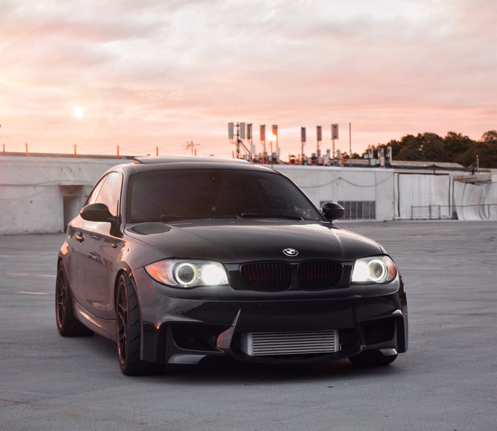 BMW E82 1M STYLE FRONT BUMPER.