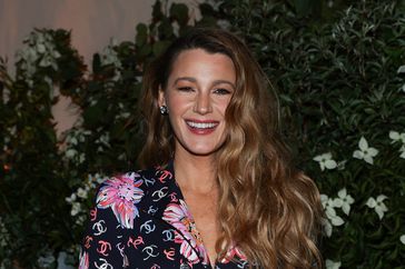 Blake Lively look pijamero chanel