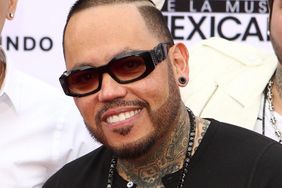 Arrestan a A.B. Quintanilla tras audiencia en Texas