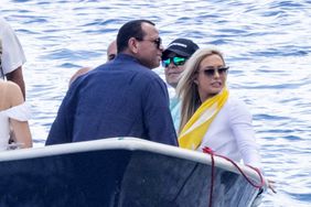 Alex Rodriguez con Kathryne Padgett en Capri