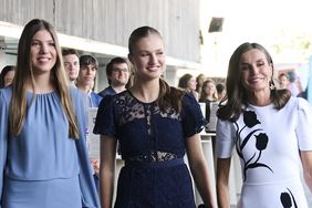 Reina Letizia, Sofia y leonor looks verano.jpg