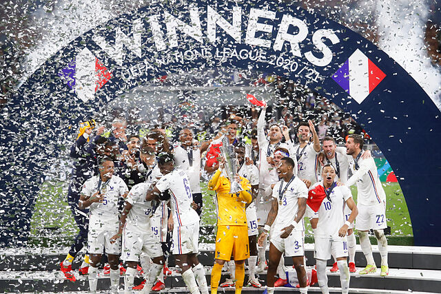 Francia celebra la Nations League ganada ante Espa�a en 2021.