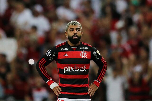 Gabigol, con la camiseta de Flamengo.