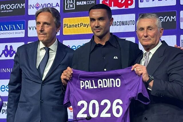Palladino en su presentaci�n como nuevo entrenador de la Fiorentina