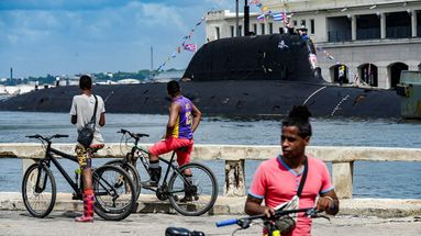 VIDÉO -  Cuba : quatre navires russes, dont un sous-marin nucléaire, arrivent à La Havane