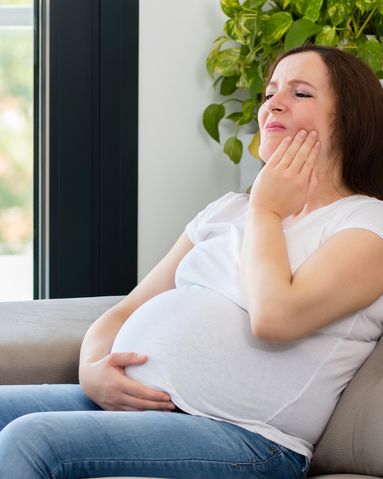 Ces effets méconnus de la grossesse sur la santé bucco-dentaire 