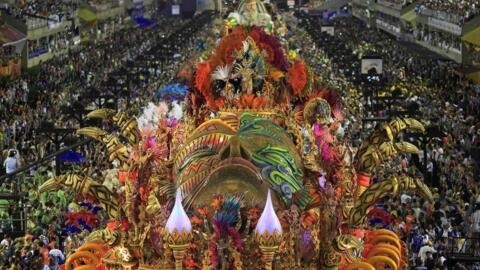 Le carnaval de Rio de Janeiro.
