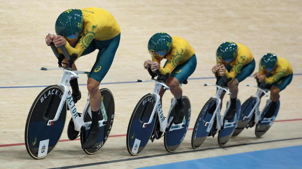 Australia shattered the men's team pursuit word record in the Olympic heats