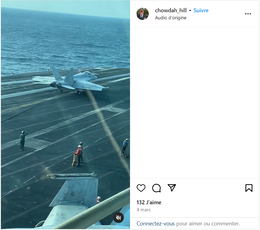 على حساب نفس القبطان الأمريكية على تطبيق إنستاغرام هذه المرة، يظهر نقطع فيديو عملية هبوط طائرة عسكرية على سطح حاملة الطائرات يو إس إس إيزنهاور.