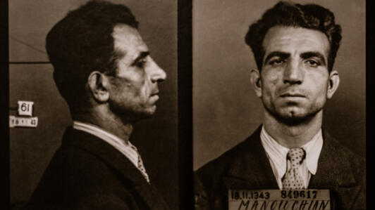 عکسی که پلیس در سال ۱٩۴۳، بعد از بازداشت «میساک مانوشیان» از او گرفته است