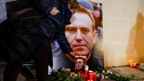 Отпевание Алексея Навального состоится 1 марта в церкви иконы Божией Матери "Утоли моя печали" в московском районе Марьине на юге города, где жил погибший в заключении политик. Похороны пройдут неподалёку, на Борисовском кладбище.
