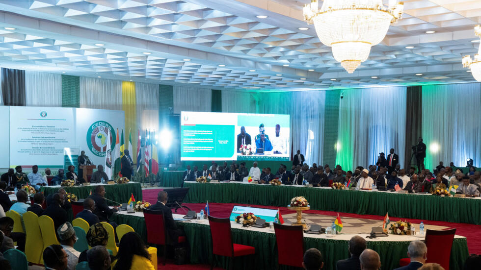 Abuja, le 24 février 2024, sommet extraordinaire de la Cédéao, la Communauté économique des Etats d'Afrique de l'Ouest.