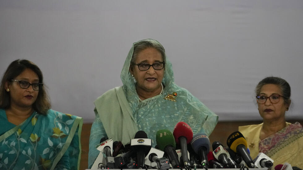 (Ja jiralan) Bangladesh minisiriɲɛmɔgɔ Sheikh Hasina. Ja in tara san 2024 zanviyekalo tile 7