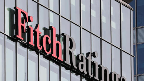 A agência internacional de classificação de risco Fitch rebaixou a nota da França de AA para AA-