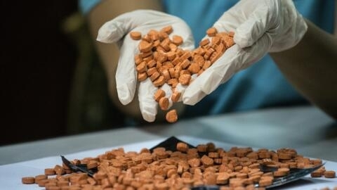 Um milhão de comprimidos de ecstasy foram apreendidos e quatro pessoas acusadas no departamento francês de Drome, sul de França, em 7 de maio de 2024.