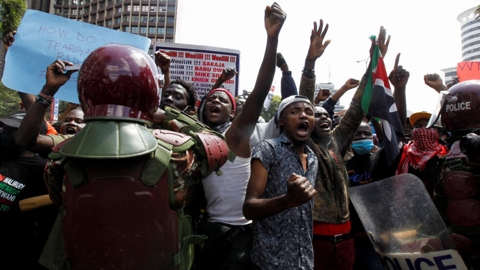 People attend a demonstration against Kenya's proposed finance bill 2024/2025 in Nairobi, Kenya, on 25 June, 2024. 